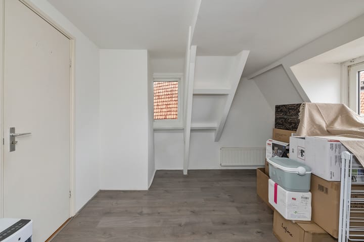 Foto 25 van Lijnzaadstraat 16-B