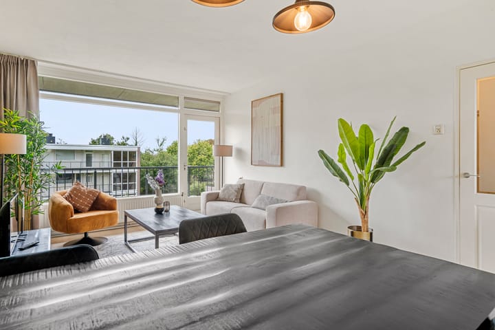 Foto 4 van Jan Th. Tooroplaan 93