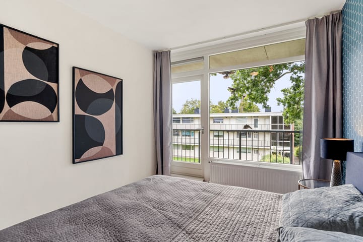 Foto 16 van Jan Th. Tooroplaan 93