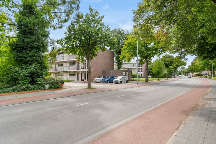 Foto 28 van Jan Th. Tooroplaan 93