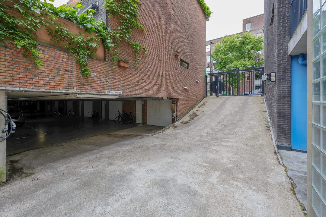 Foto 46 van Fritz Dietrich Kahlenbergstraat 137