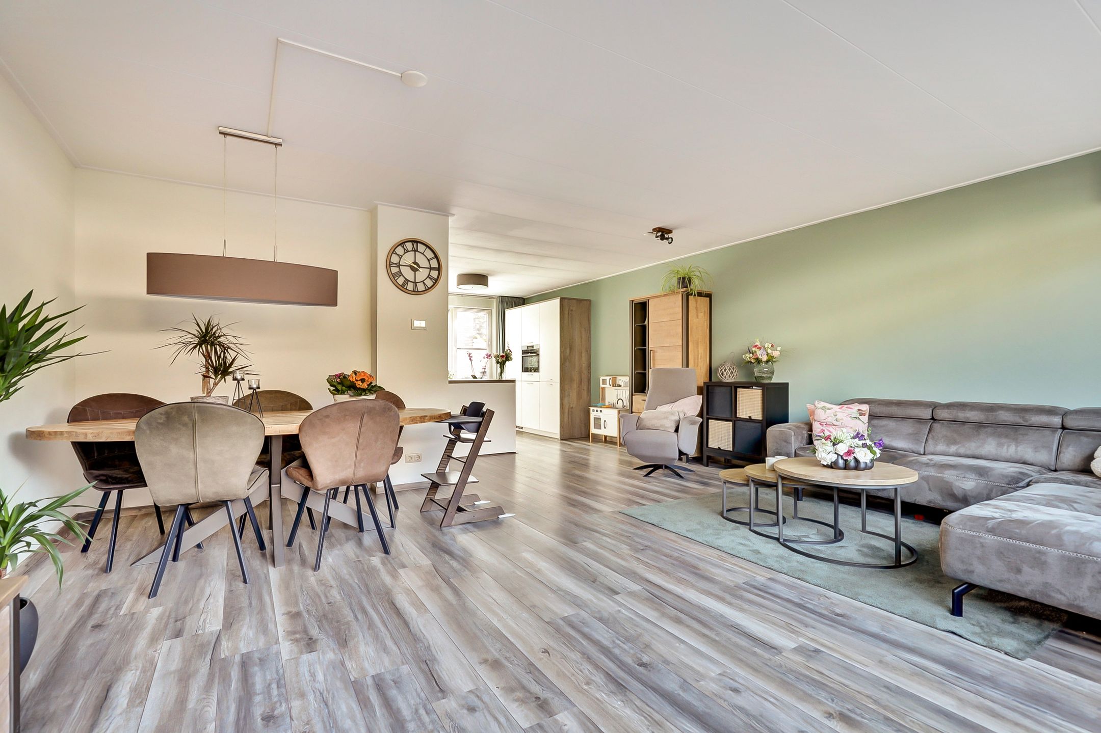 Photo 12 of Heimond 27