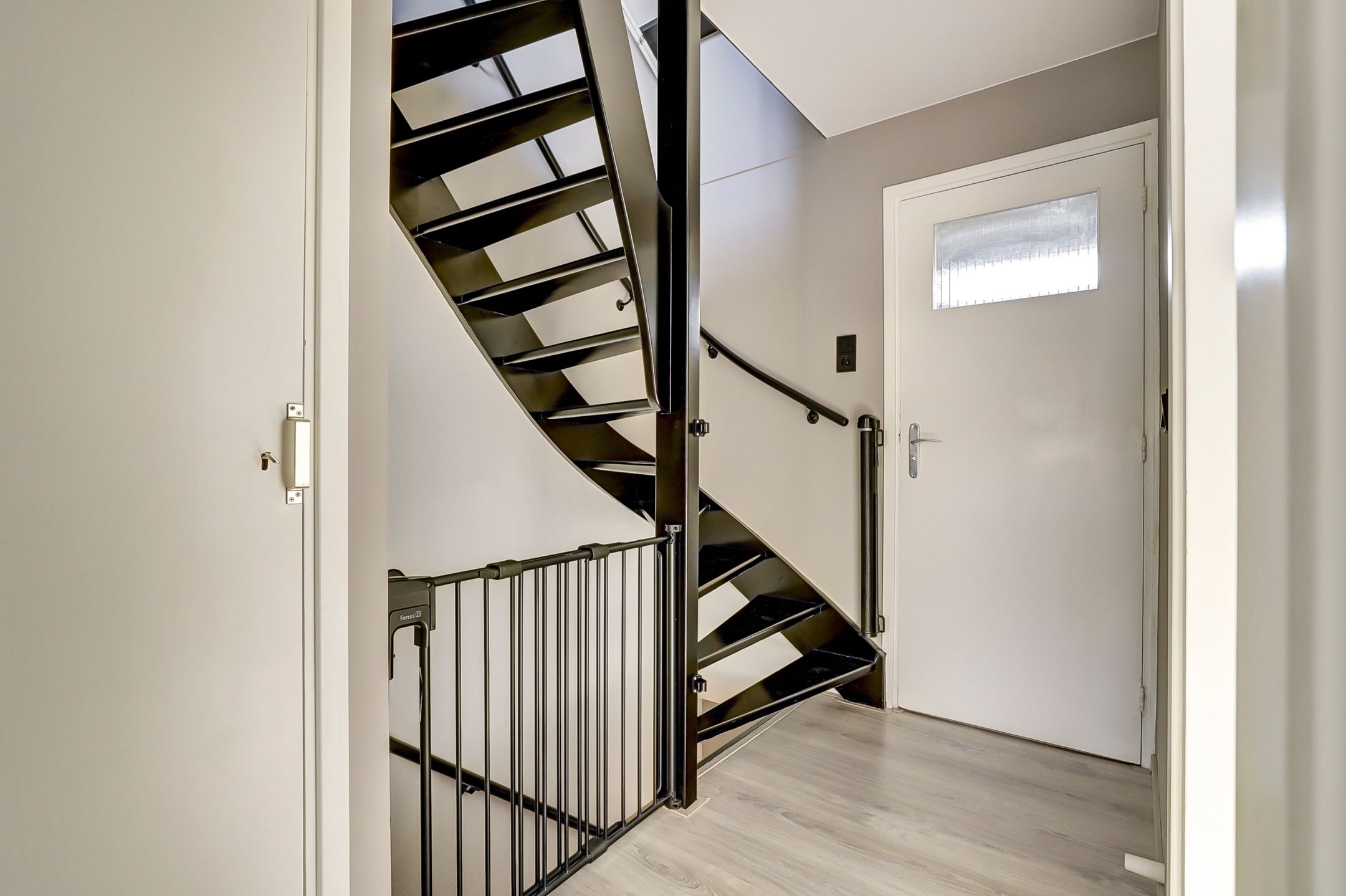 Photo 18 of Heimond 27