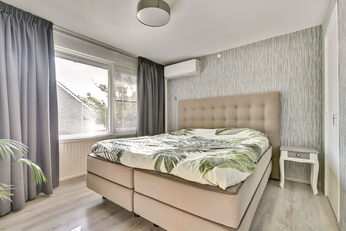 Photo 19 of Heimond 27