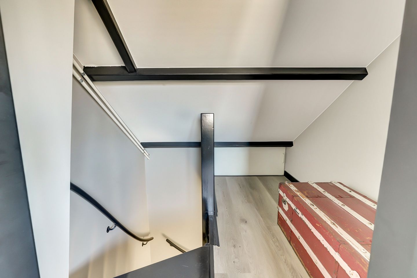 Photo 25 of Heimond 27