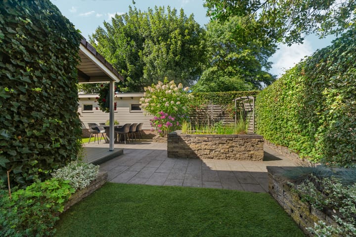 Foto 44 van Derk Mulderweg 44