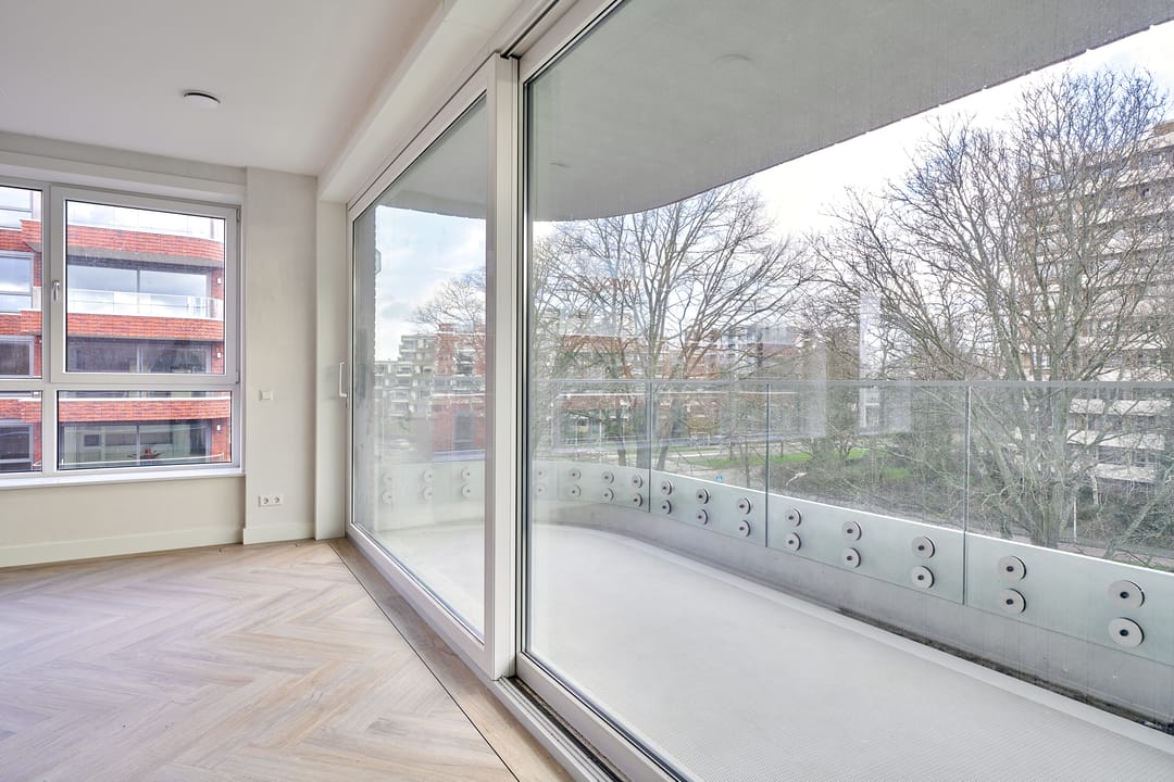 Photo 2 of Dokter van Nieveltweg 5-B