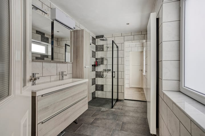 Foto 20 van Tenelenweg 100