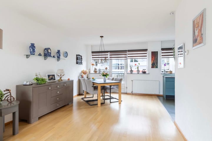 Foto 10 van Parallelweg 15