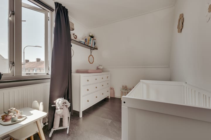 Photo 19 of Zuiddijkstraat 11