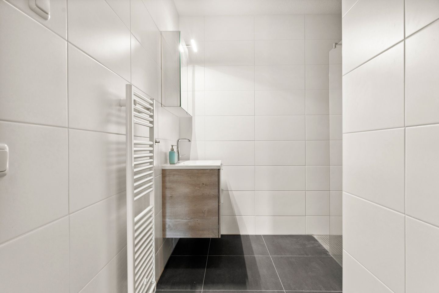 Foto 19 van Dokstraat 61