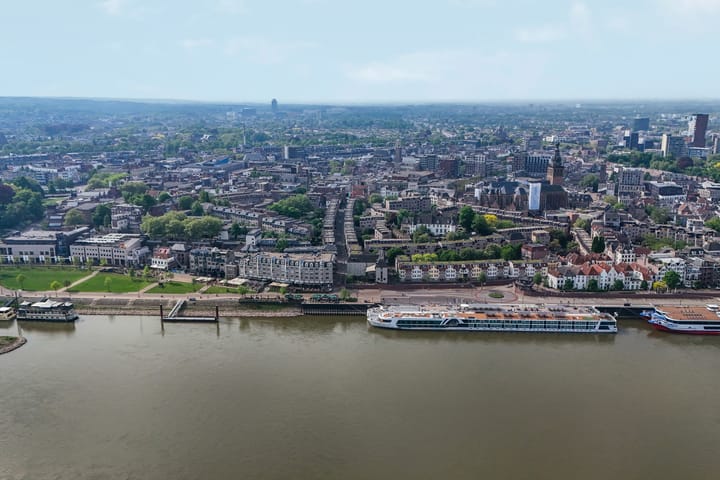 Foto 28 van Dokstraat 61