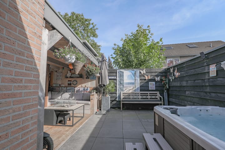 Foto 5 van Douwe Brouwerweg 24