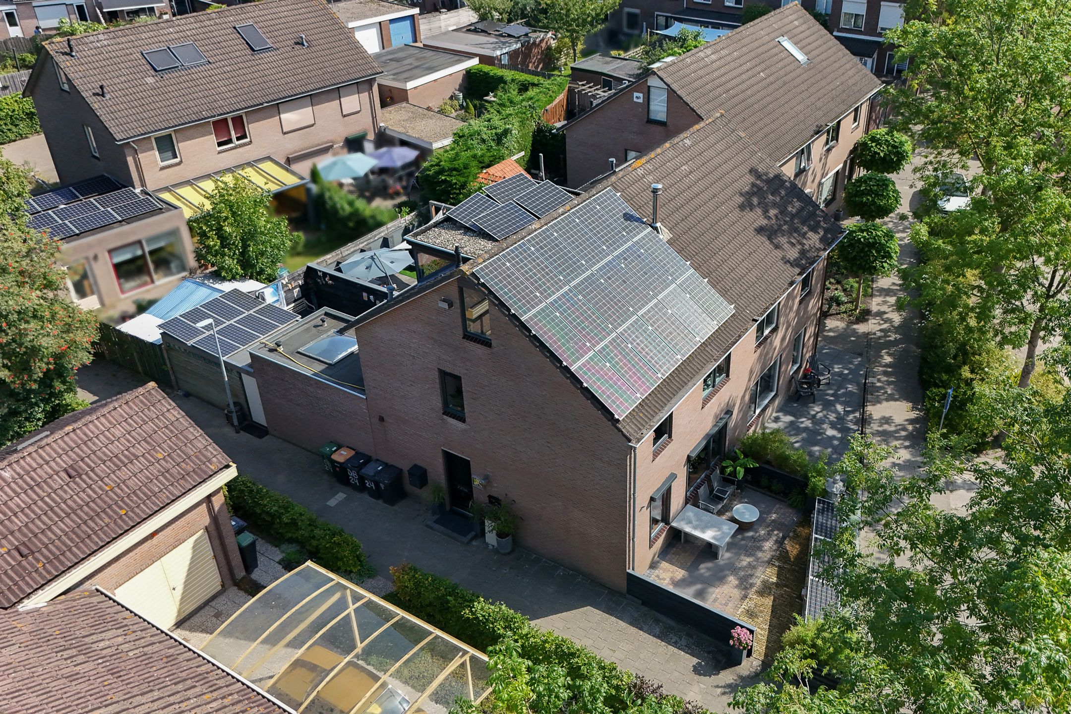 Photo 48 of Douwe Brouwerweg 24