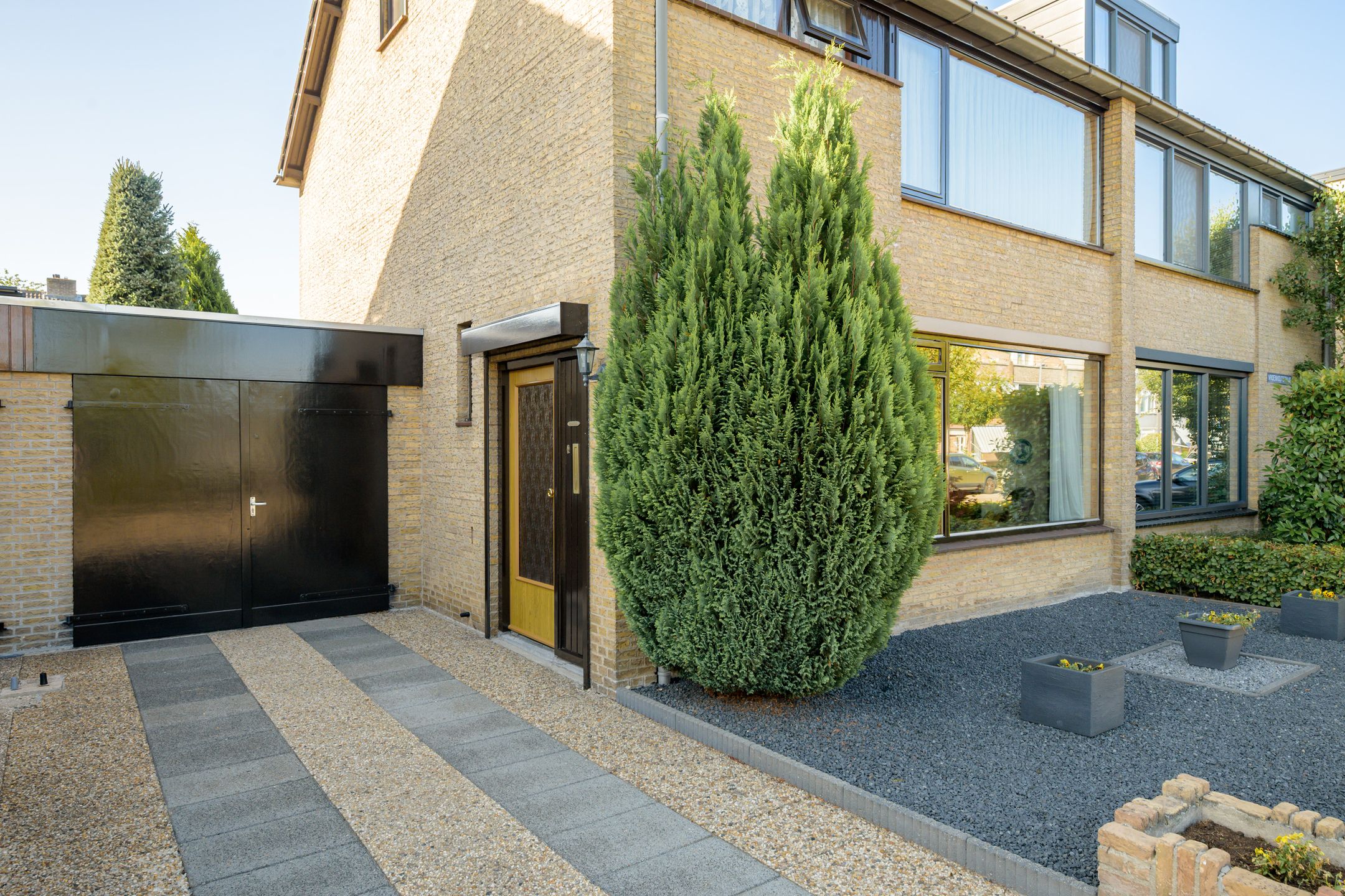 Foto 3 van Vroenhoutstraat 6