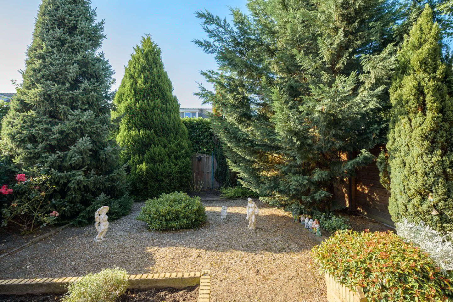 Foto 34 van Vroenhoutstraat 6