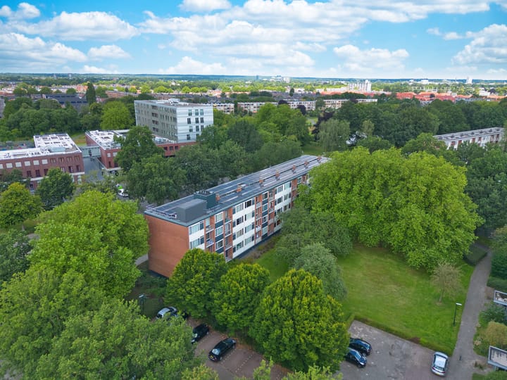 Foto 14 van 1e Wormenseweg 459