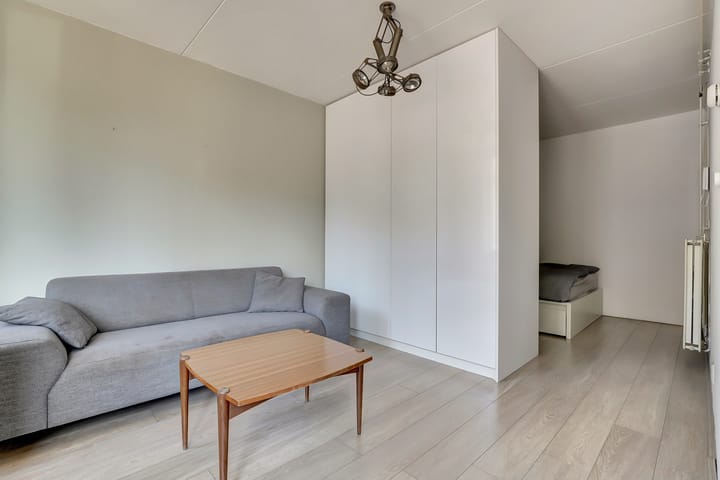 Foto 9 van Molukkenstraat 109-E