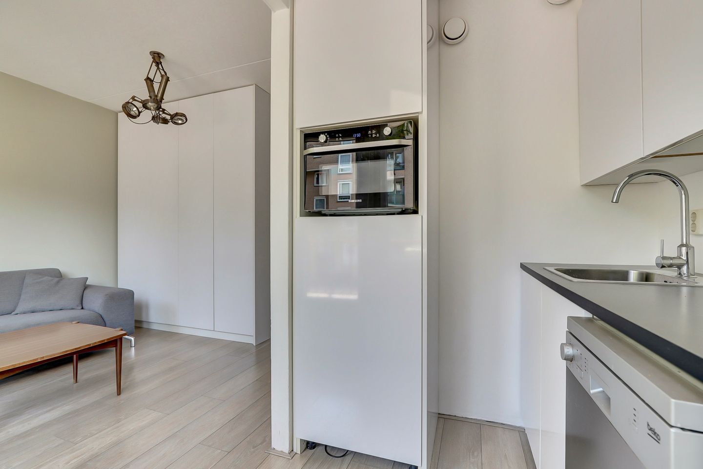 Foto 10 van Molukkenstraat 109-E