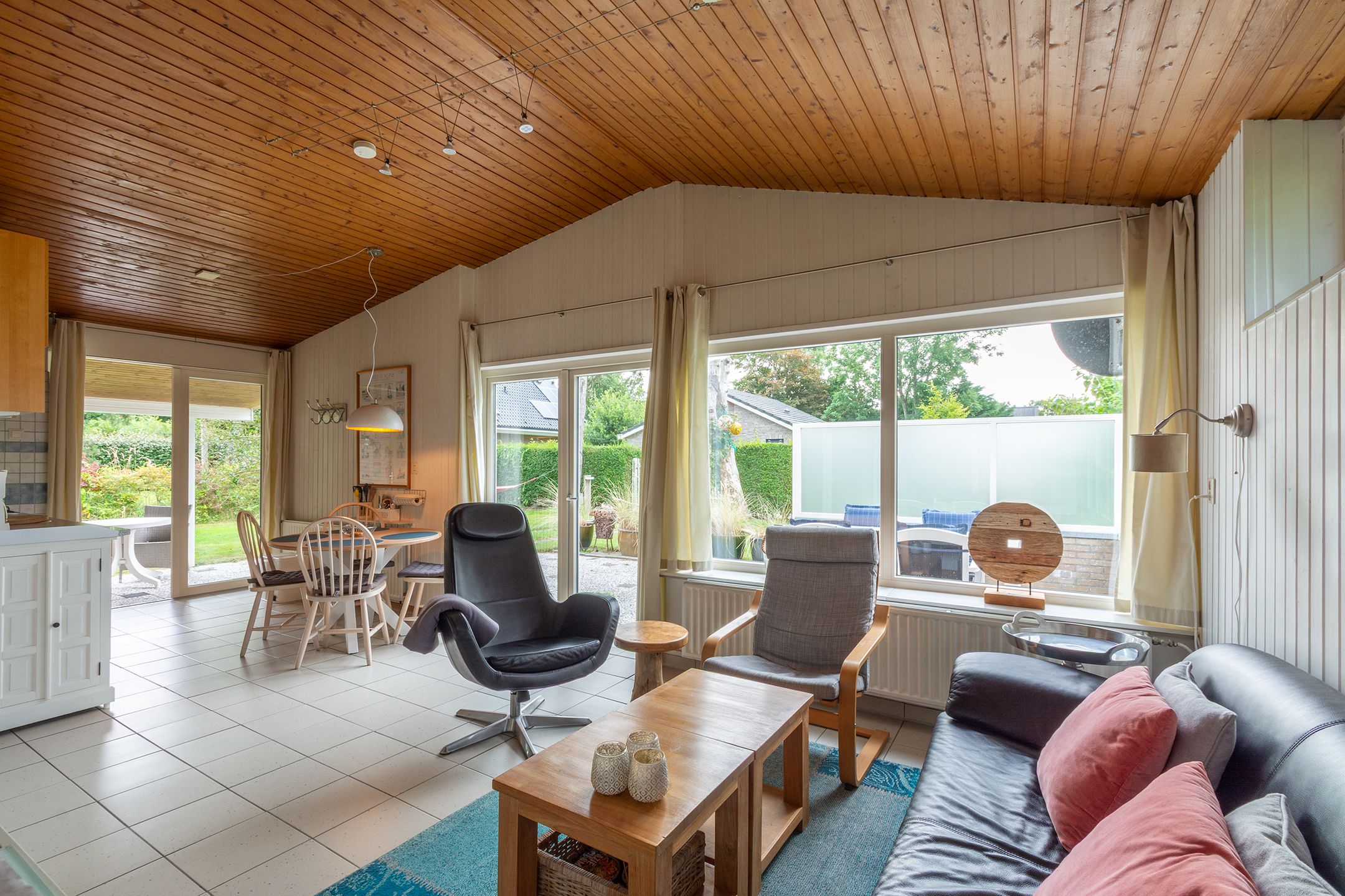 3-bedroom freehold villa in Sint Maartensvlotbrug — photo 3 of 5