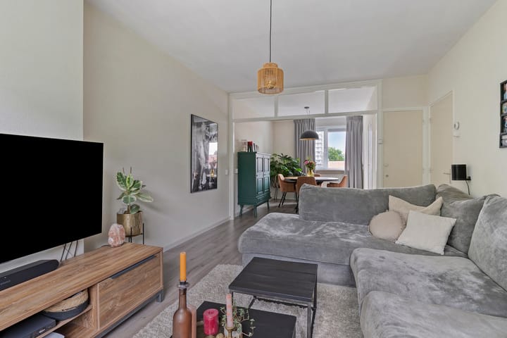 Foto 12 van Westsingel 124