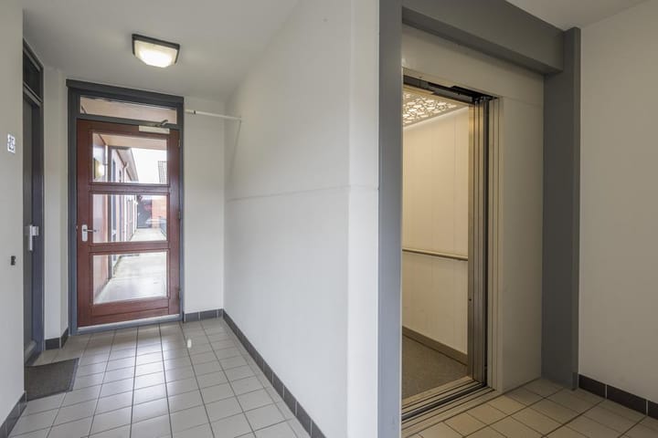 Photo 4 of Hollandsestraat 27