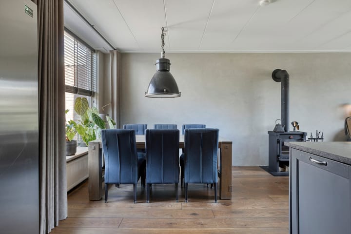 Foto 11 van van Aylvalaan 15