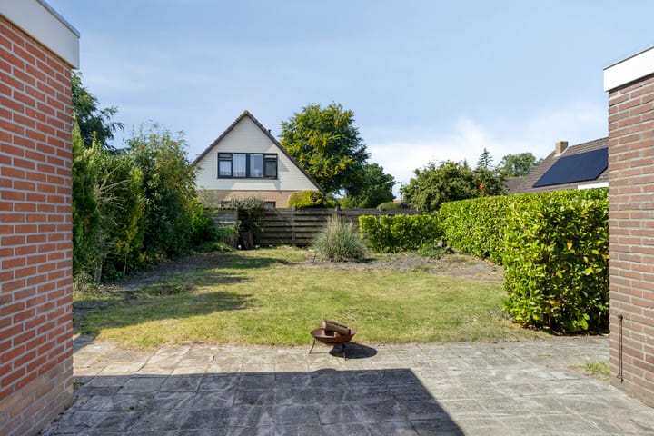 Foto 28 van van Aylvalaan 15