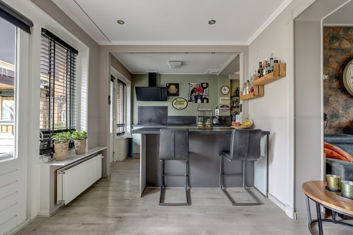 Foto 8 van Laustraat 30