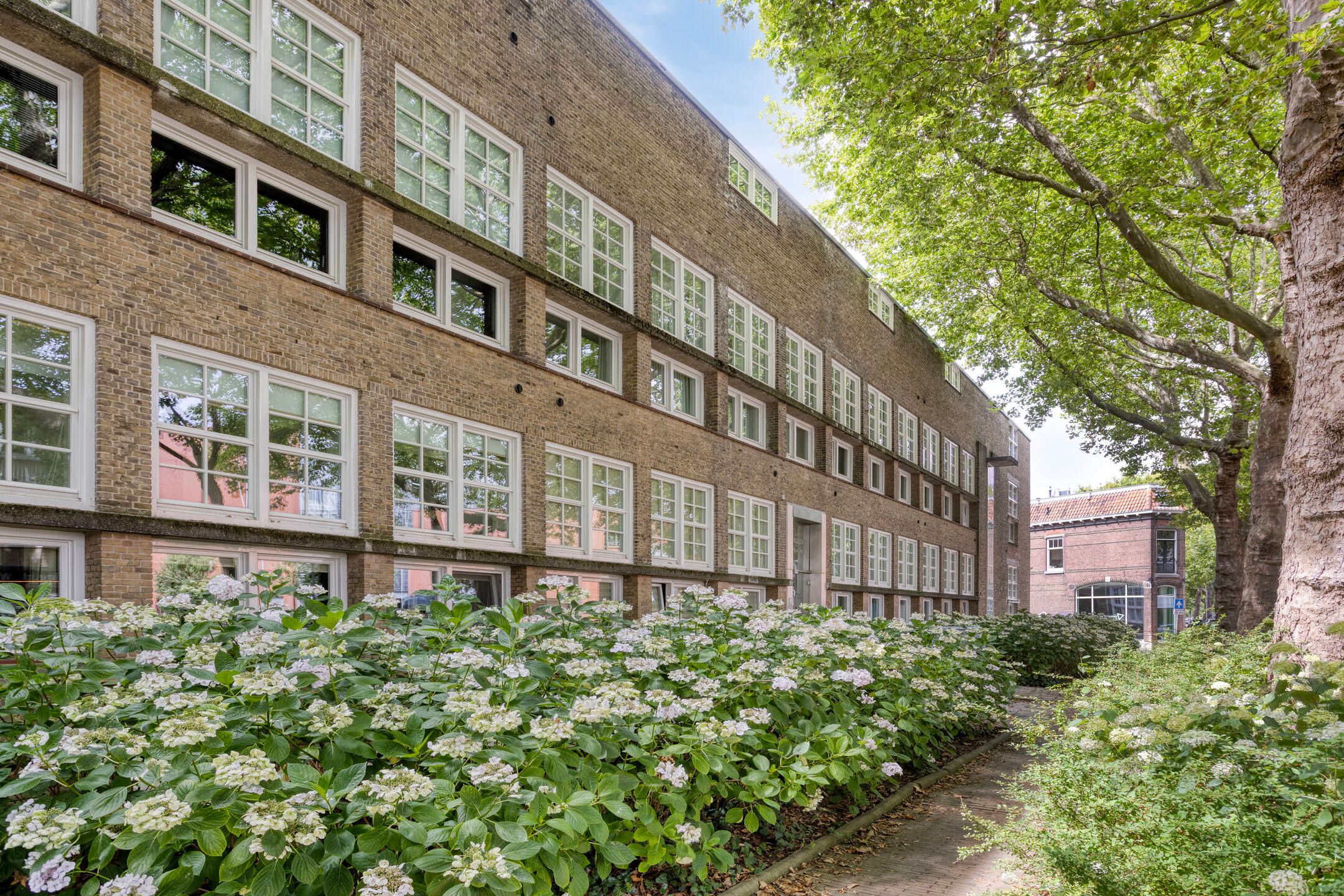 Foto 27 van Westzijde 213-E