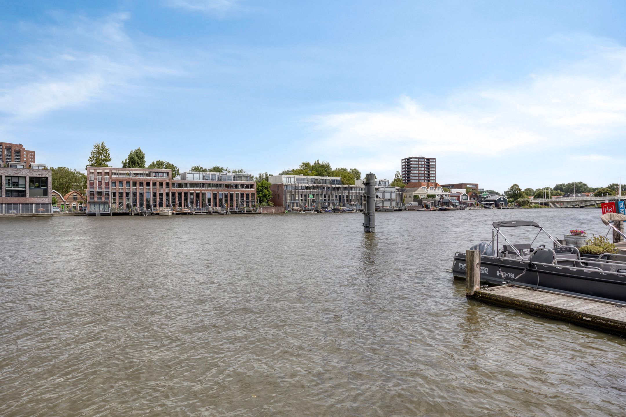 Foto 30 van Westzijde 213-E