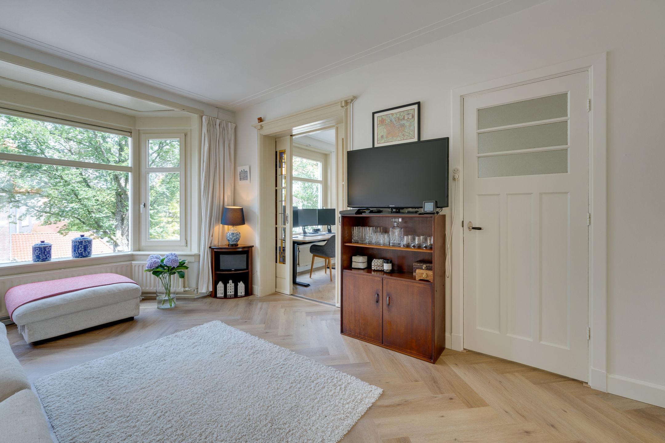 Photo 12 of Geulstraat 7-A2