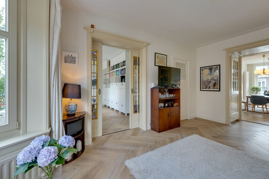 Photo 17 of Geulstraat 7-A2