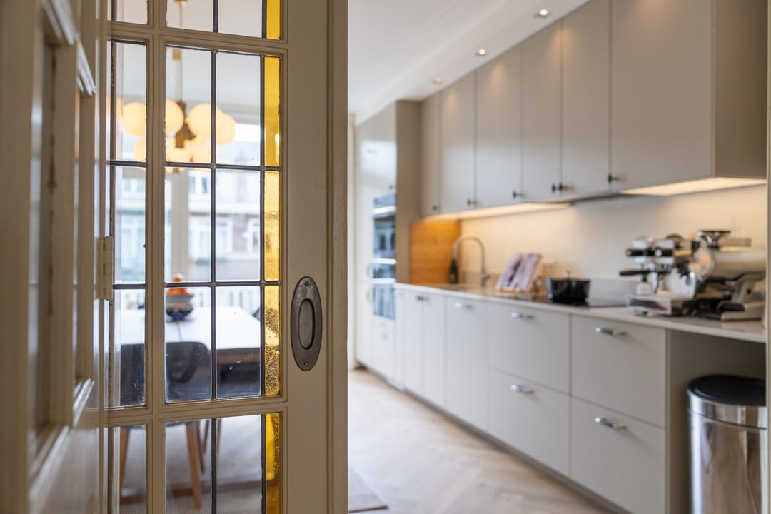 Photo 22 of Geulstraat 7-A2