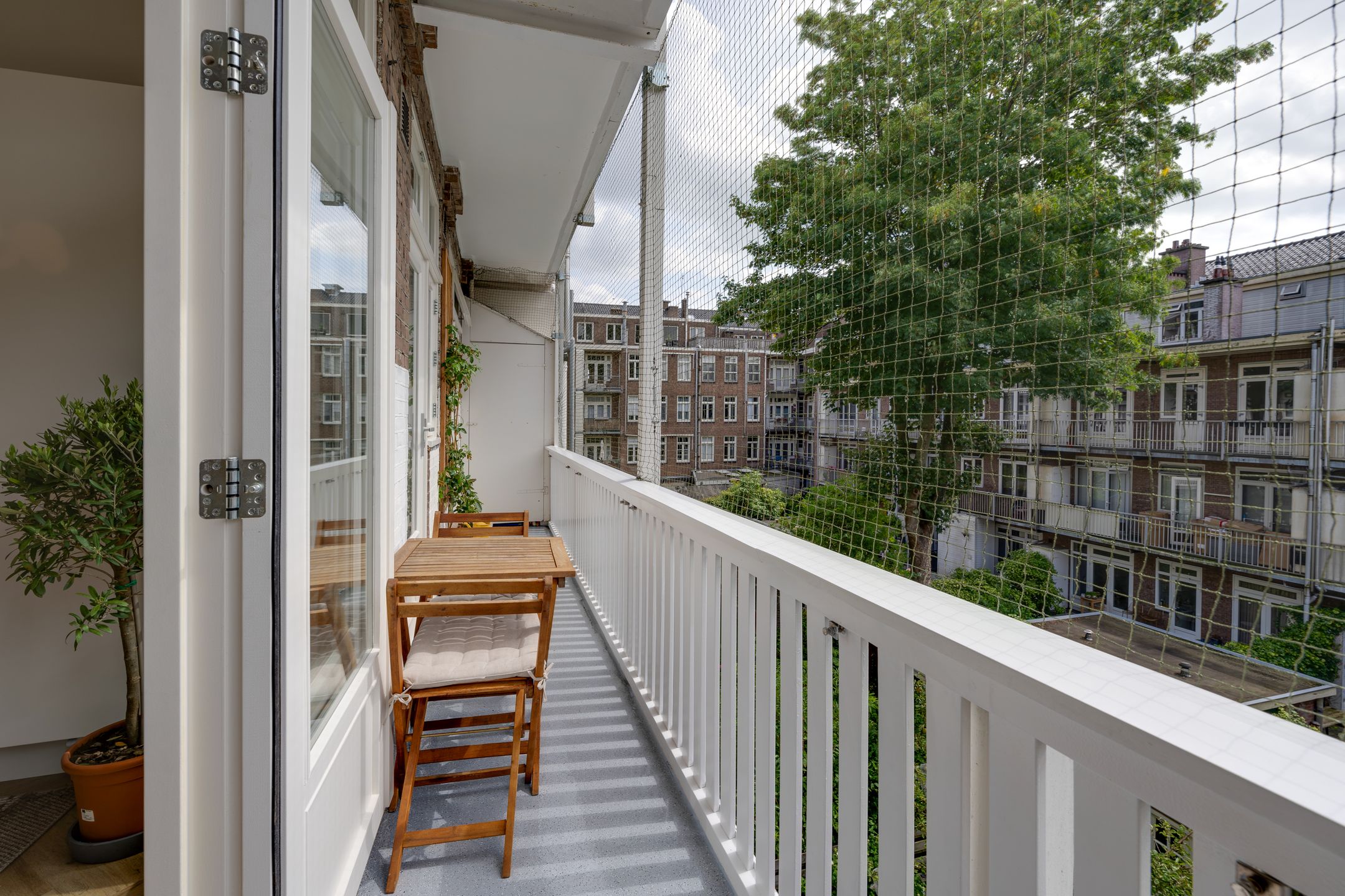 Photo 33 of Geulstraat 7-A2