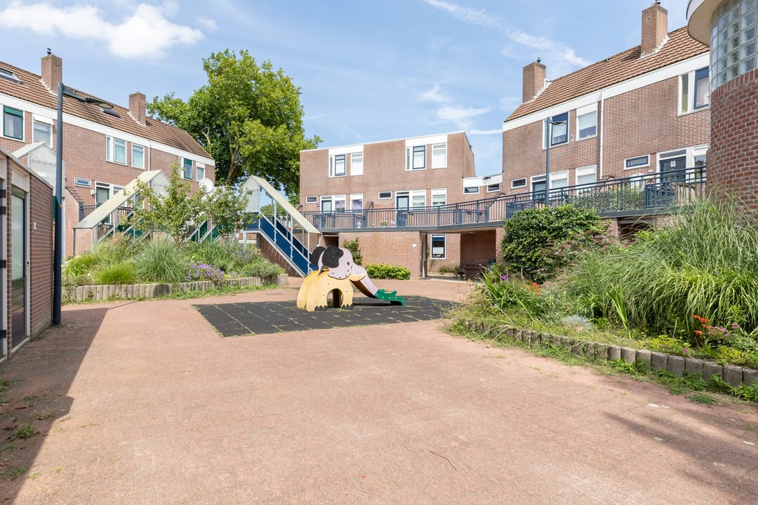 Photo 31 of Vlietwaard 111