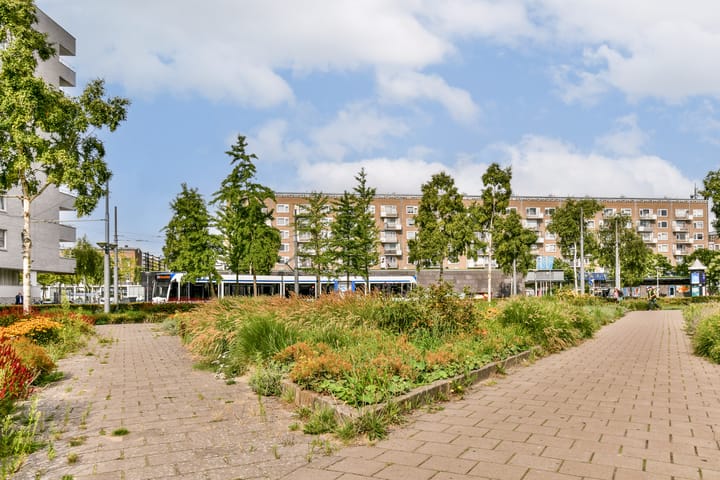 Foto 24 van Burgemeester Röellstraat 602