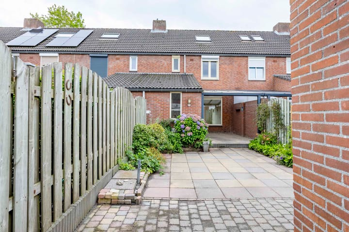 Foto 33 van Lelie 13