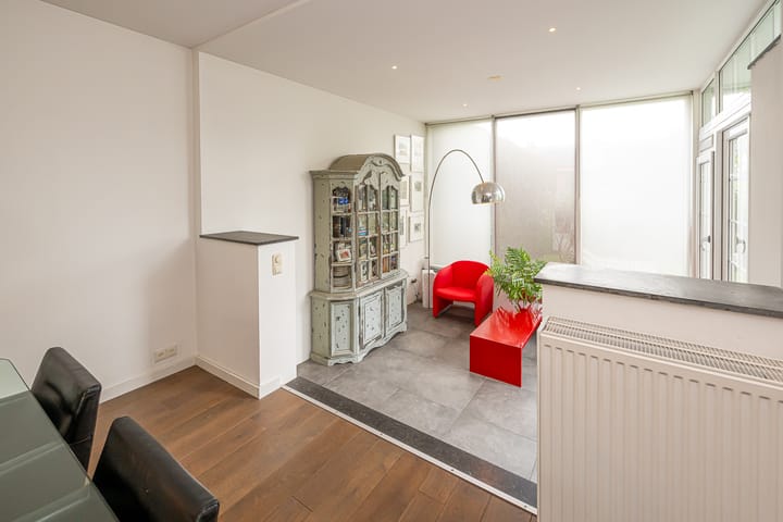 Foto 11 van Klokbekerstraat 56