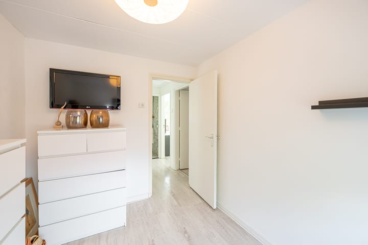 Foto 30 van Klokbekerstraat 56