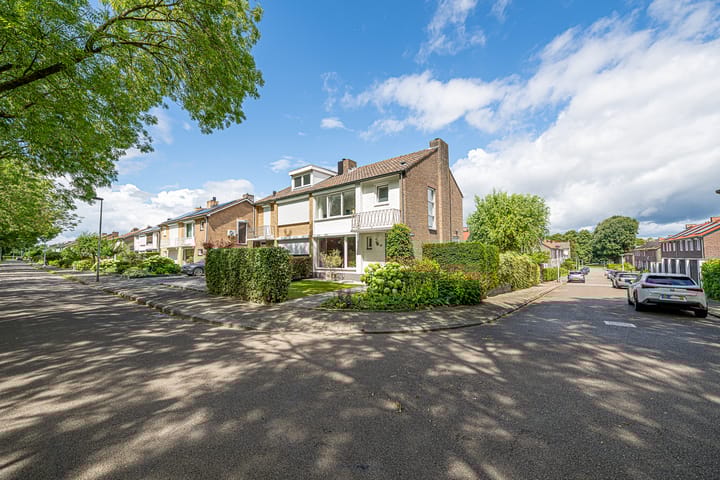 Foto 50 van Klokbekerstraat 56