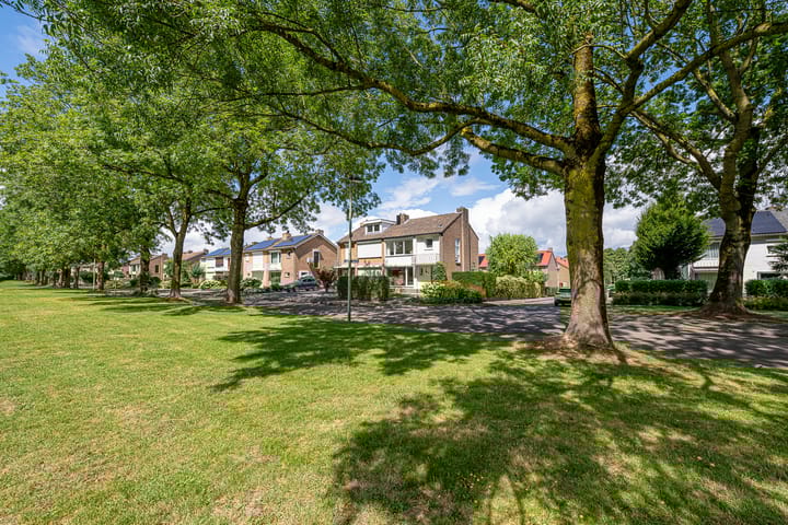 Foto 56 van Klokbekerstraat 56