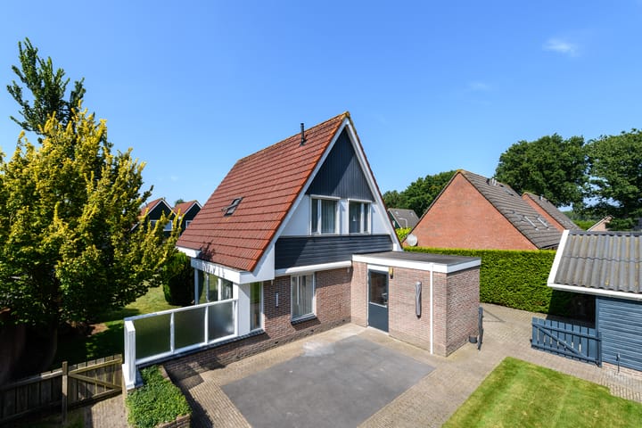 Photo 2 of De Weech 9