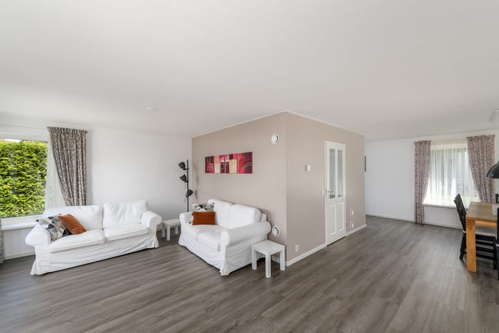 Photo 7 of De Weech 9