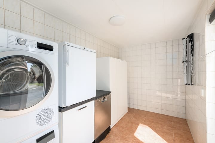 Photo 13 of De Weech 9