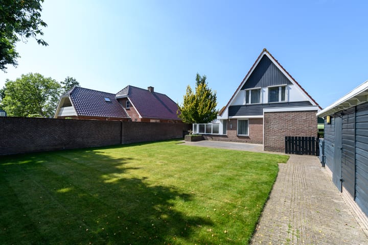 Photo 26 of De Weech 9