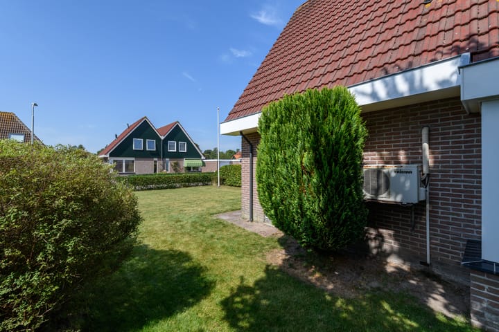 Photo 35 of De Weech 9