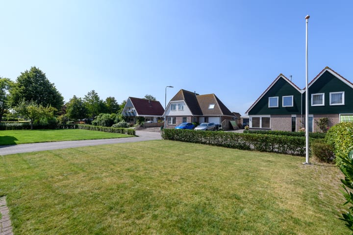 Photo 37 of De Weech 9