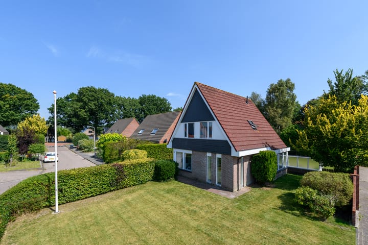 Photo 39 of De Weech 9