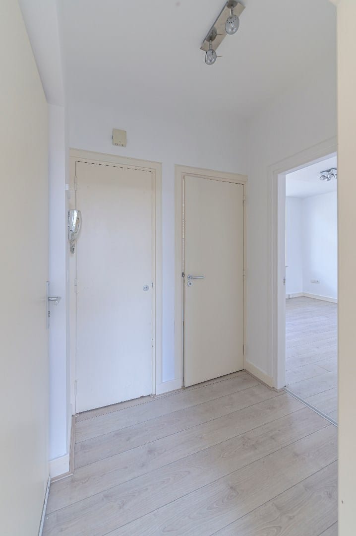 Photo 5 of Nassaustraat 3-A